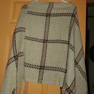 Women's poncho